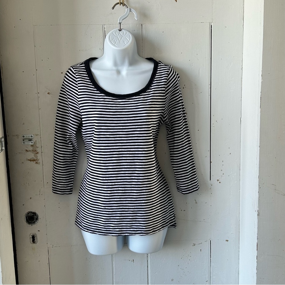 Talbots Petite Black & White Stripe Scoop Neck top